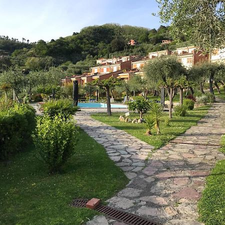 Ferienwohnung La Casa Fra Gli Ulivi Lerici Exterior foto