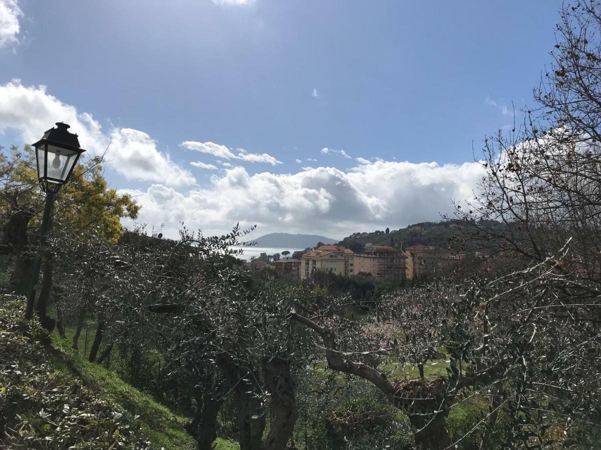 Ferienwohnung La Casa Fra Gli Ulivi Lerici Exterior foto